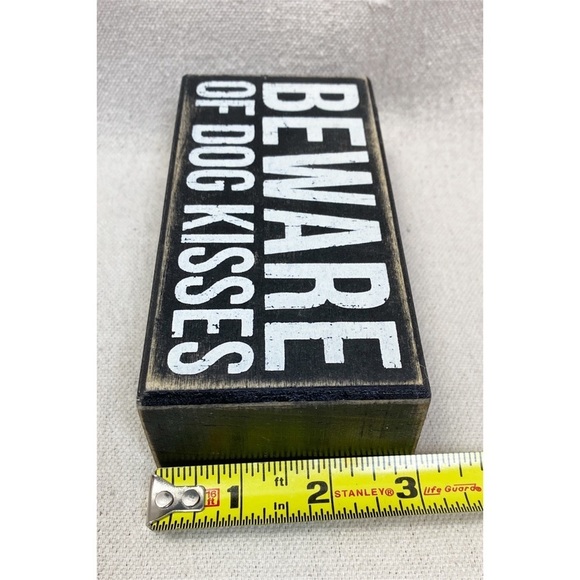 ✨Beware of dog kisses wooden box sign decor wall - Picture 4 of 4